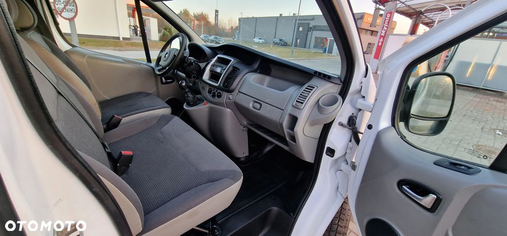 Opel Vivaro - 19