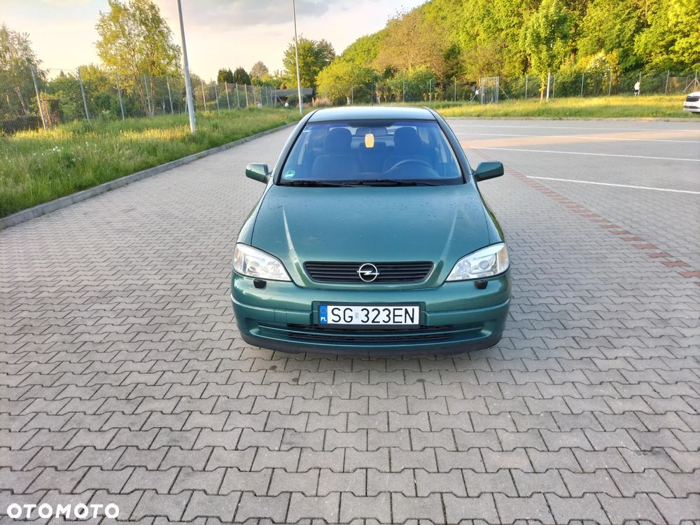 Opel Astra - 4