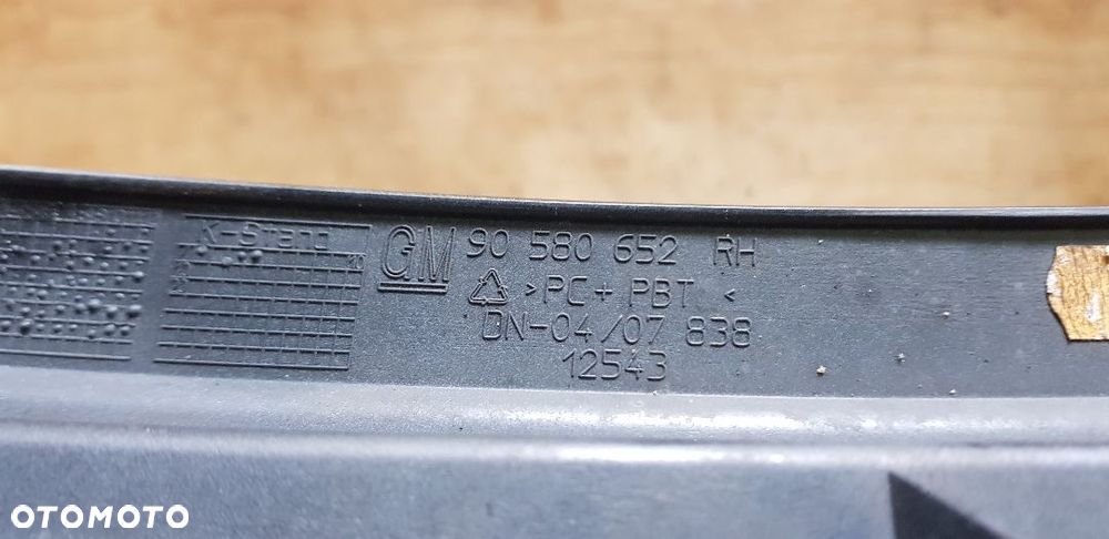 OPEL ZAFIRA A LISTWA POD LAMPĘ PRAWY PRZÓD 090580652 - 3