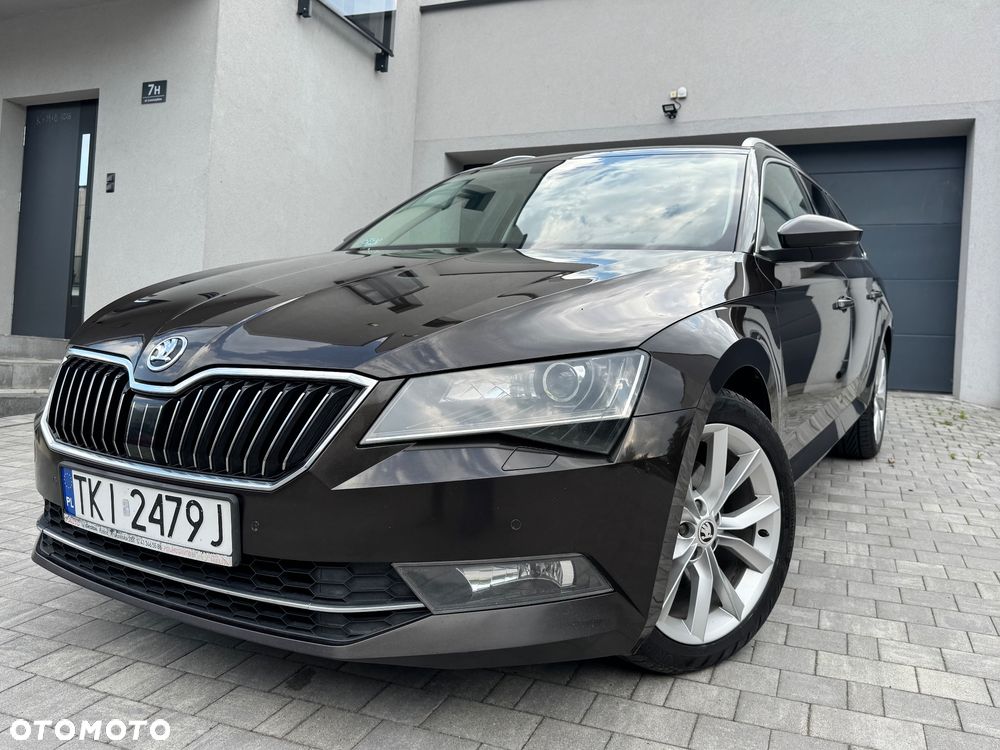 Skoda Superb 2.0 TDI Ambition DSG - 20
