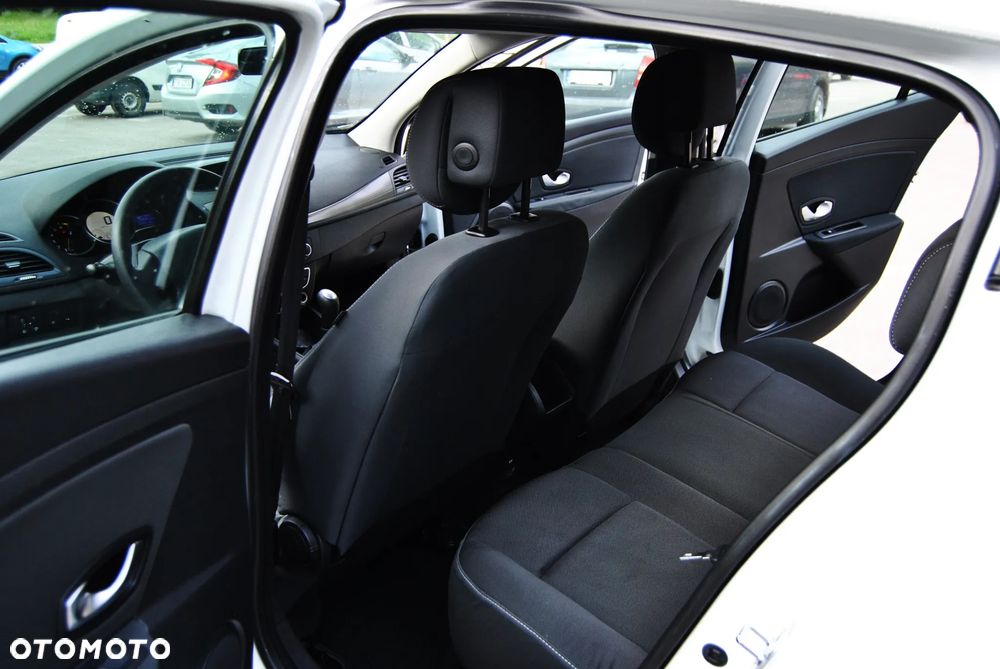 Renault Megane 1.6 16V Authentique - 7