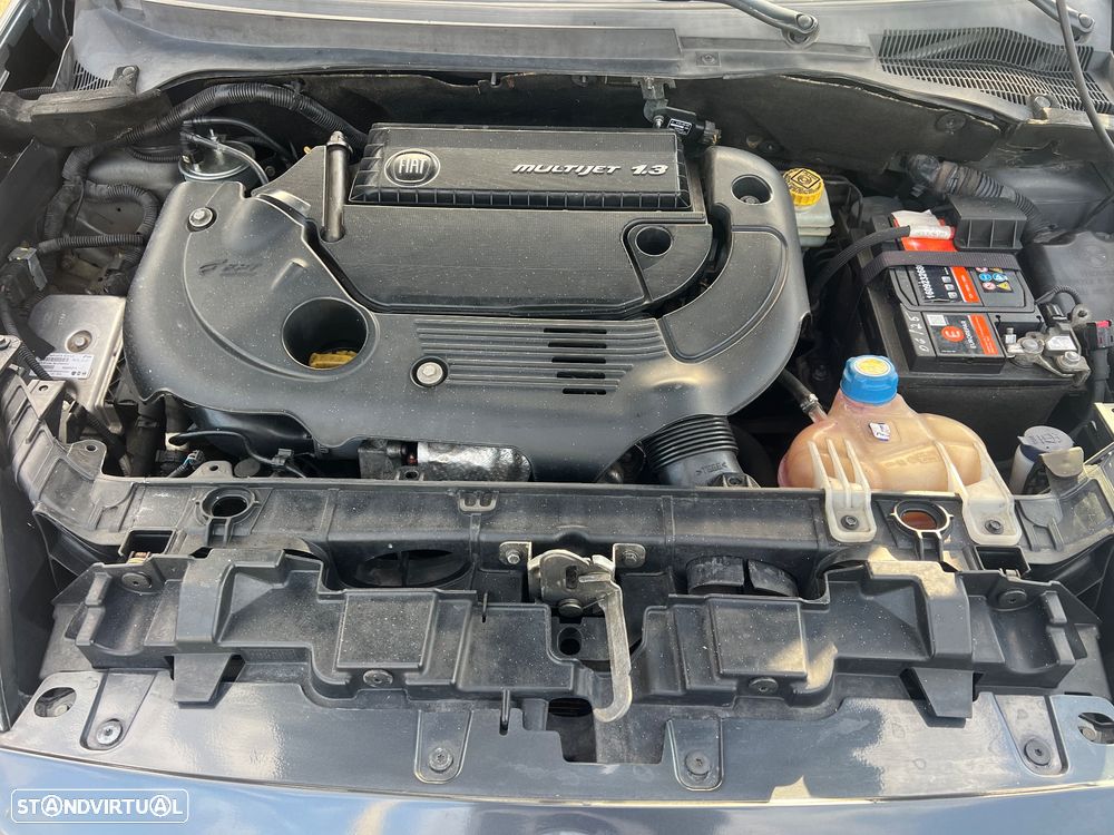 Fiat Punto 1.3 M-Jet Easy S&S - 16