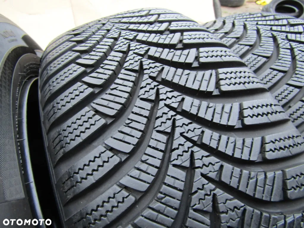 4x Felgi Koła 15 Hyundai i20 II Active 6j 4x100 ET47 + Opony 185/65 - 16