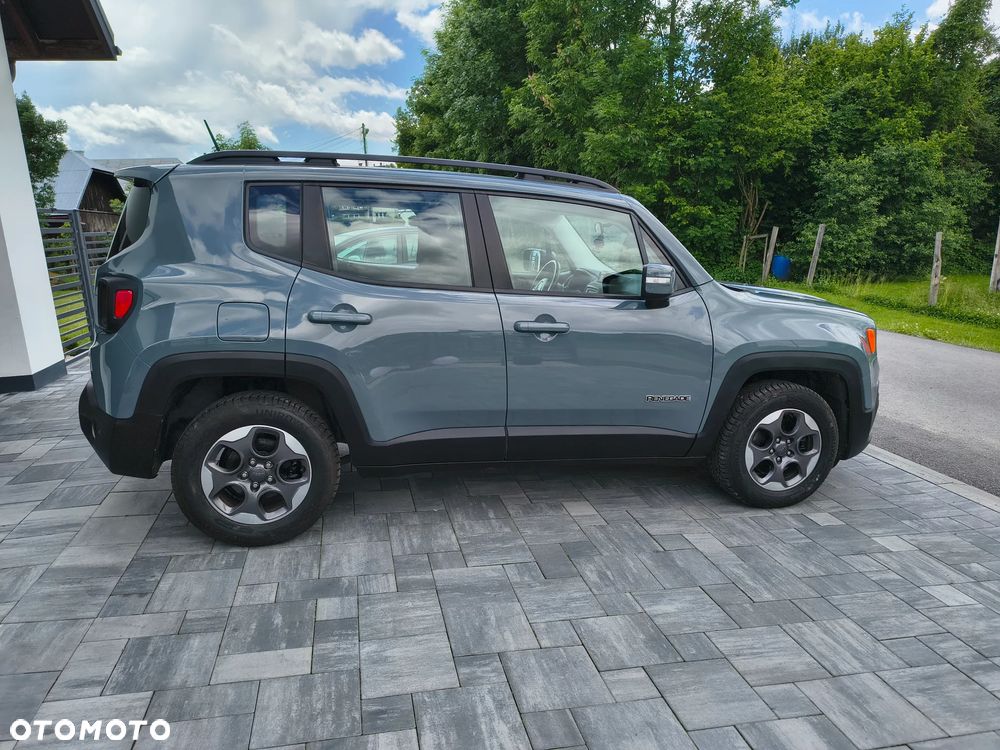 Jeep Renegade 1.6 E-TorQ Longitude - 3