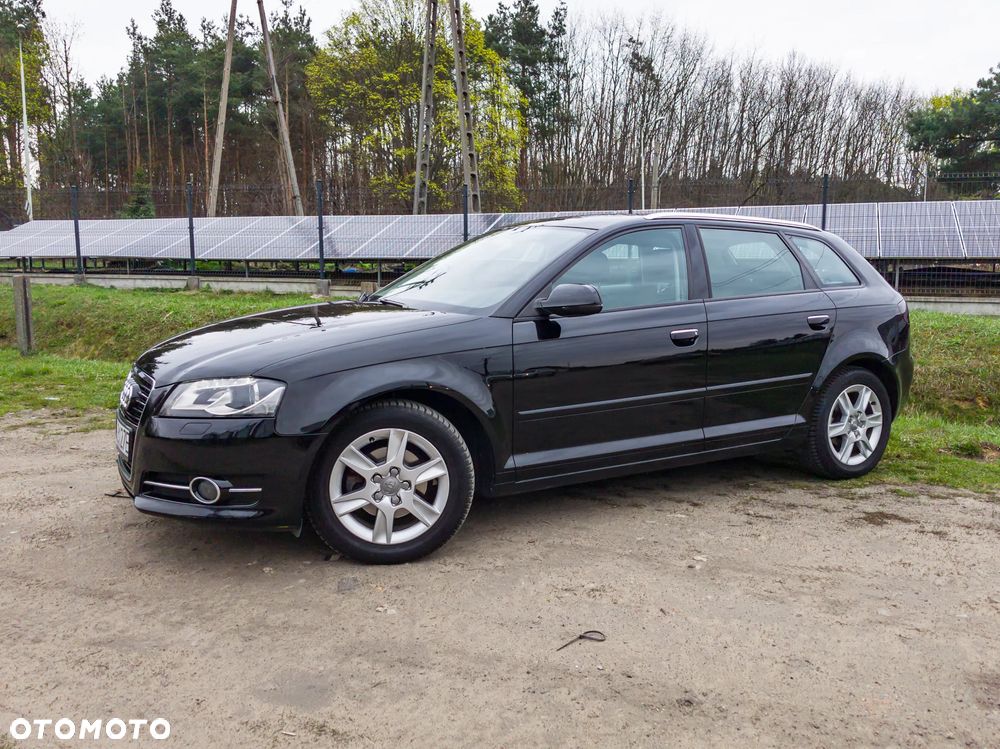 Audi A3 Sportback 1.6 Ambition - 4