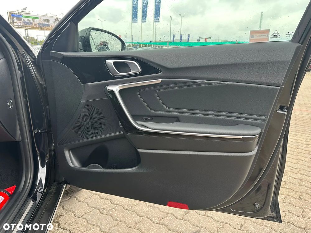 Kia XCeed 1.6 T-GDI Tribute DCT - 15