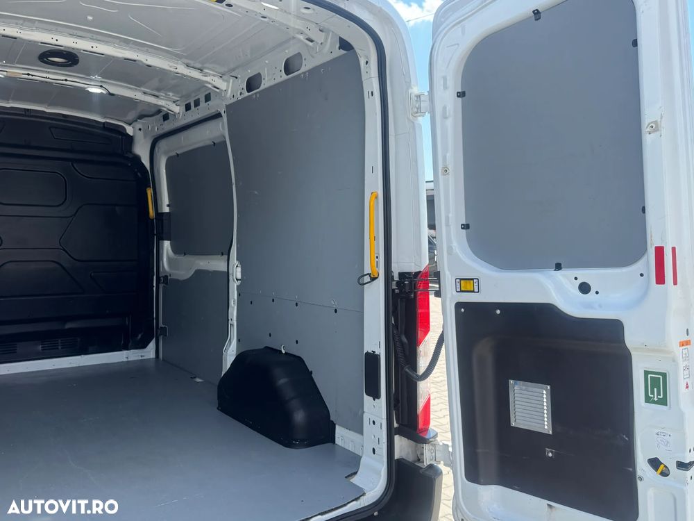 Ford Transit L2H2 MWB HR DSL - 24