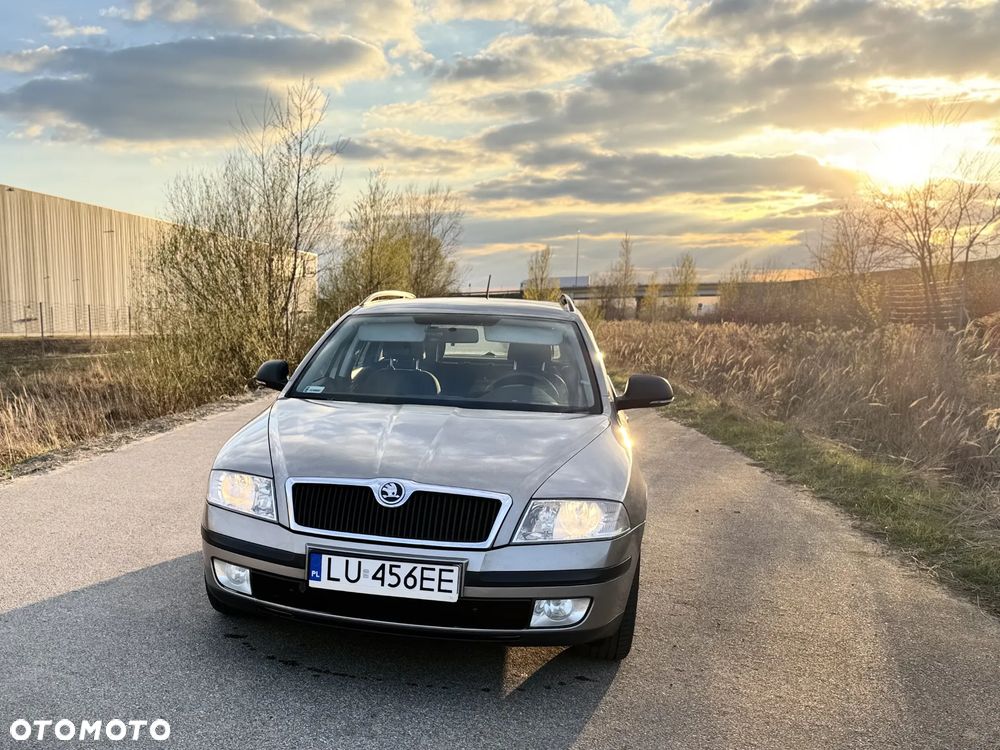 Skoda Octavia 1.6 - 11