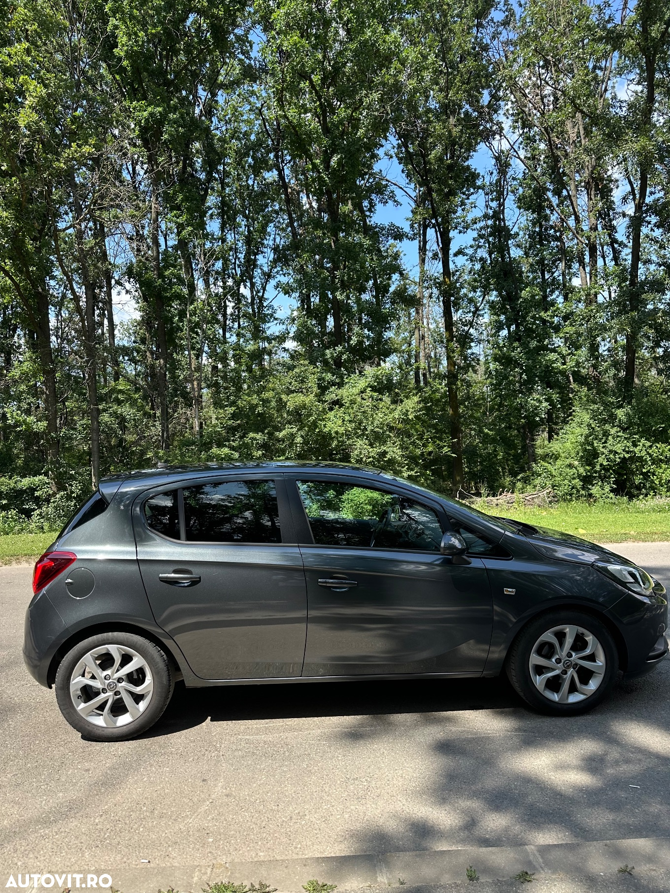 Opel Corsa 1.4 ECOTEC Enjoy - 2