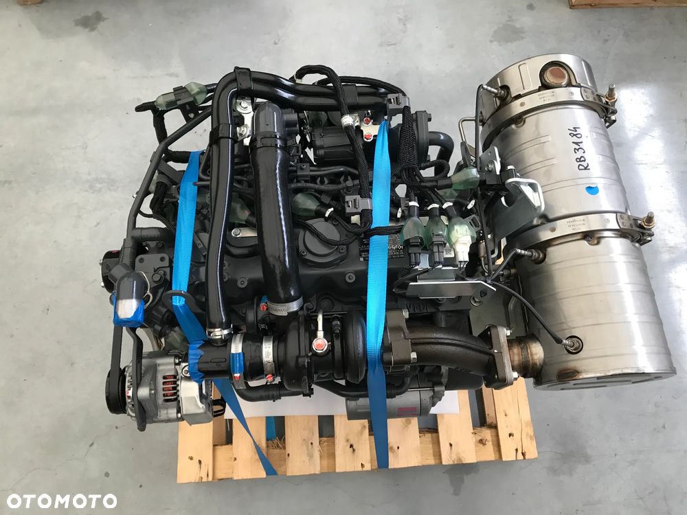 SILNIK Kubota V2403 T TURBO 47.9 kW 17000 netto - 8