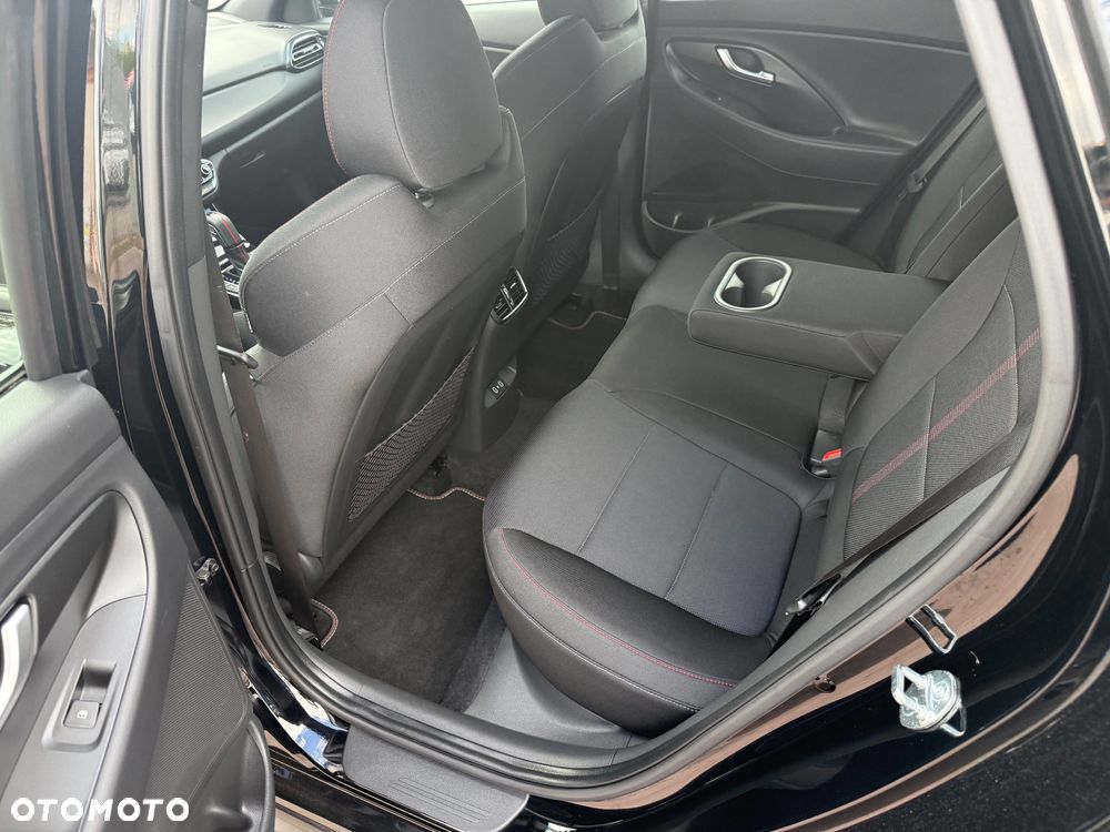 Hyundai i30 1.5 T-GDI 48V-Hybrid DCT N Line - 14