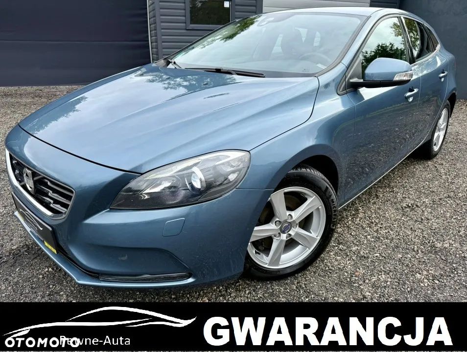 Volvo V40 T2 Summum - 1