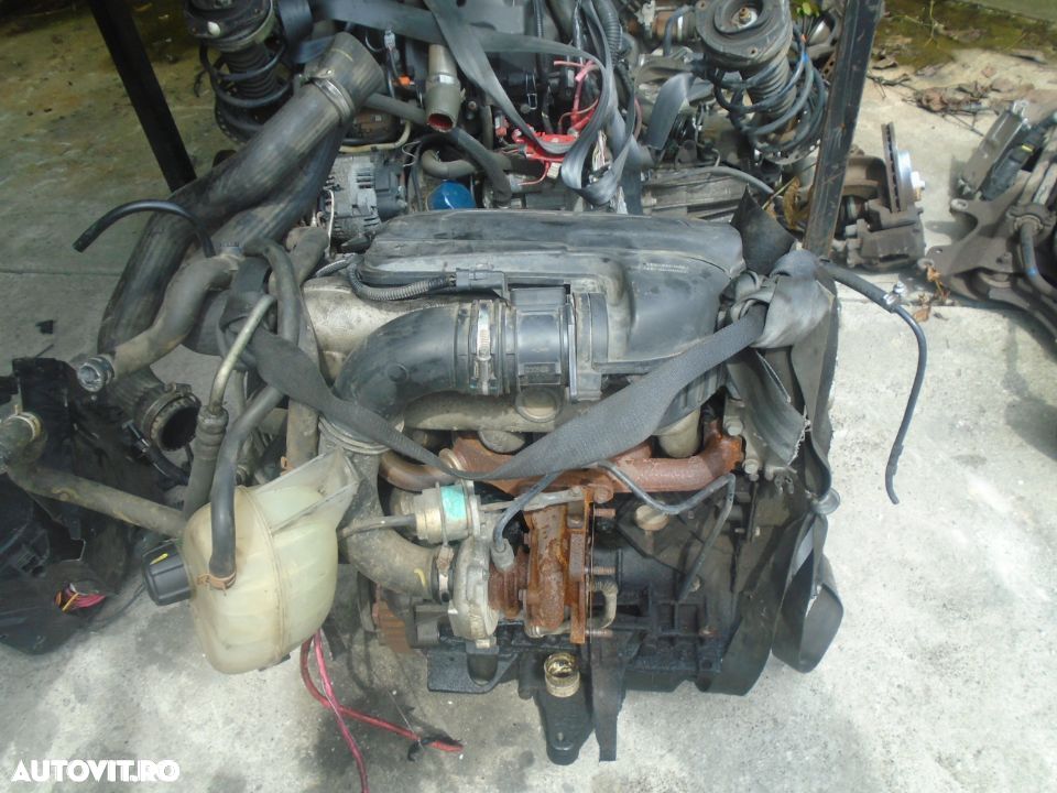 Motor Renault Trafic 1.9 DCI F9Q760  2006  CU  SET  INJECTOARE+POMPA  INALTA - 1