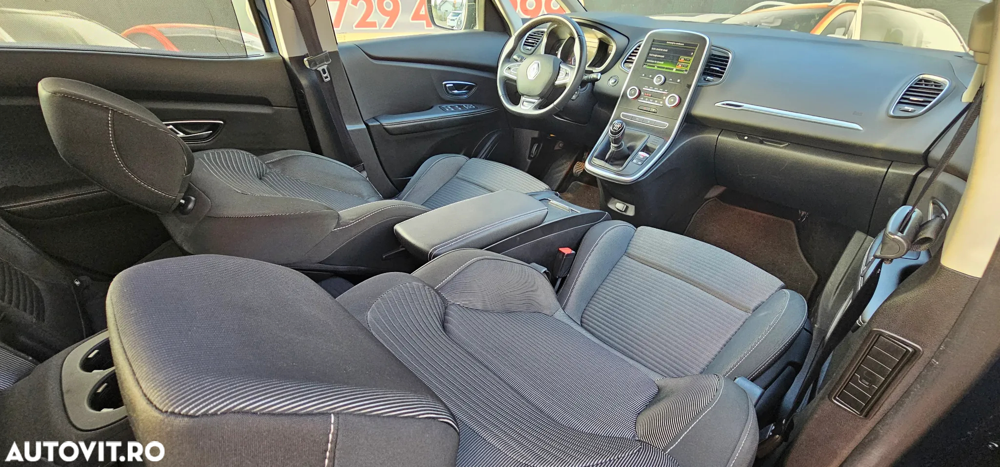 Renault Scenic ENERGY dCi 130 INTENS - 8
