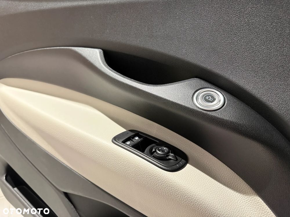 Fiat 500 ver-1-0-hybrid - 14