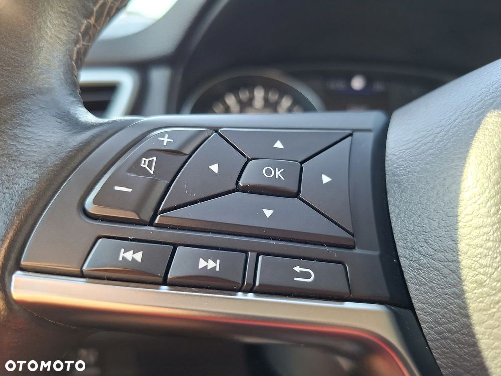 Nissan Qashqai - 14