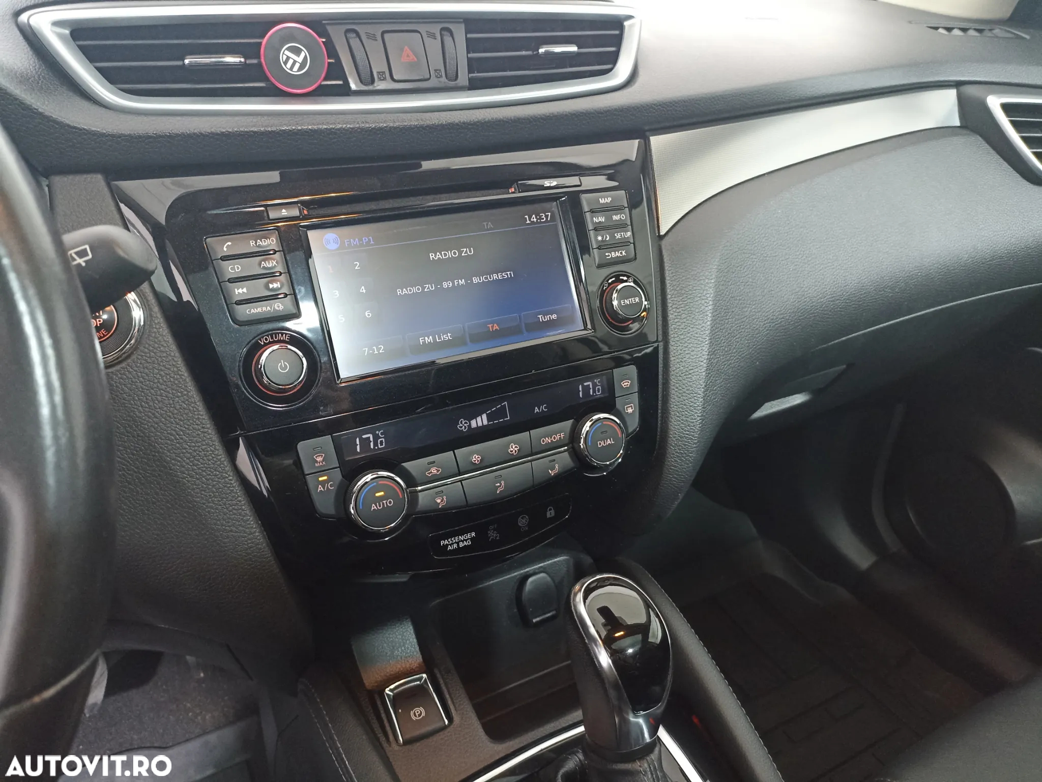 Nissan Qashqai 1.2 DIG-T Start/Stop X-TRONIC Tekna - 14