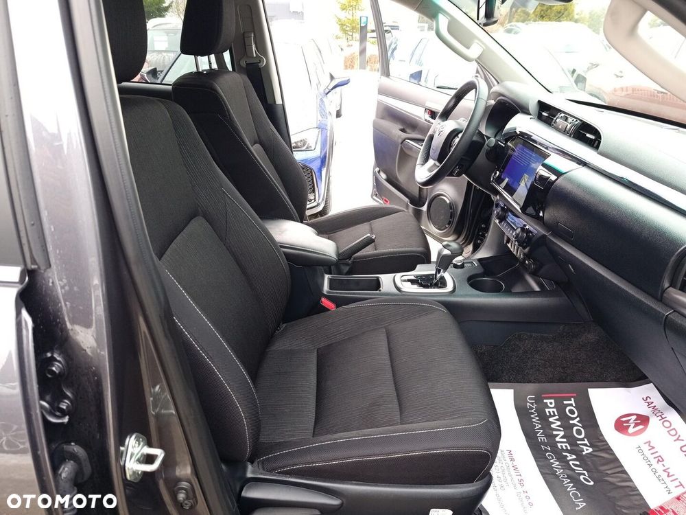 Toyota Hilux 2.8 D-4D mHEV Double Cab Executive 4x4 - 28