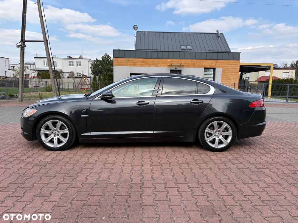 Jaguar XF 3.0 V6 Luxury - 25