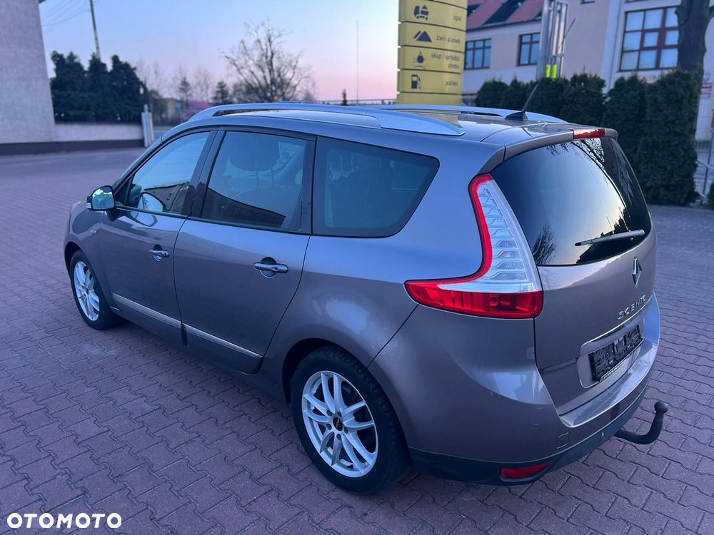 Renault Scenic dCi 160 Bose Edition - 6