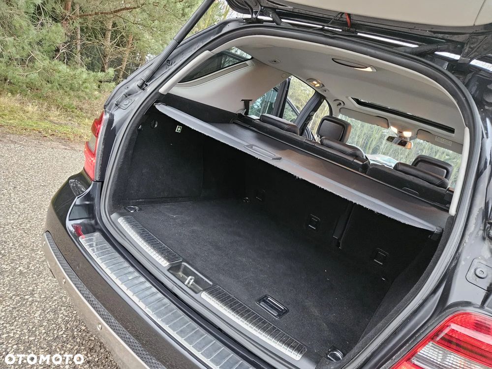 Mercedes-Benz ML - 11