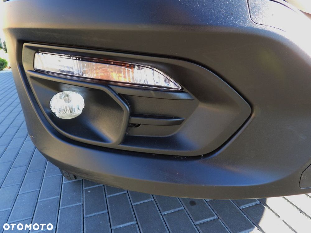 Iveco DAILY 50C17 PLANDEKA 10 PALET TEMPOMAT BLIŹNIACZE KOŁA KLIMATYZACJA  180KM - 22