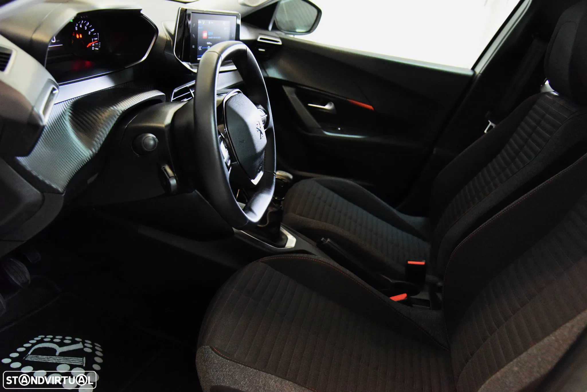 Peugeot 2008 1.5 BlueHDi Active Pack - 12