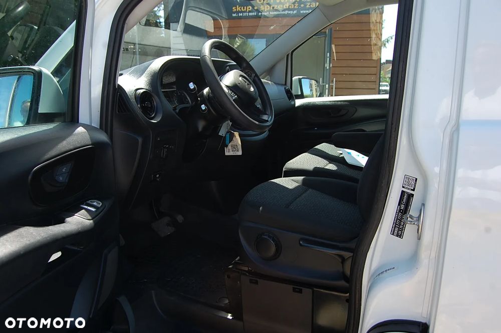 Mercedes-Benz Vito - 21