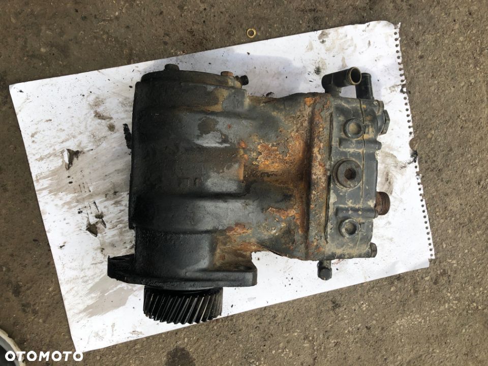 SPRĘŻARKA POWIETRZA VOLVO FL7 WABCO - 1