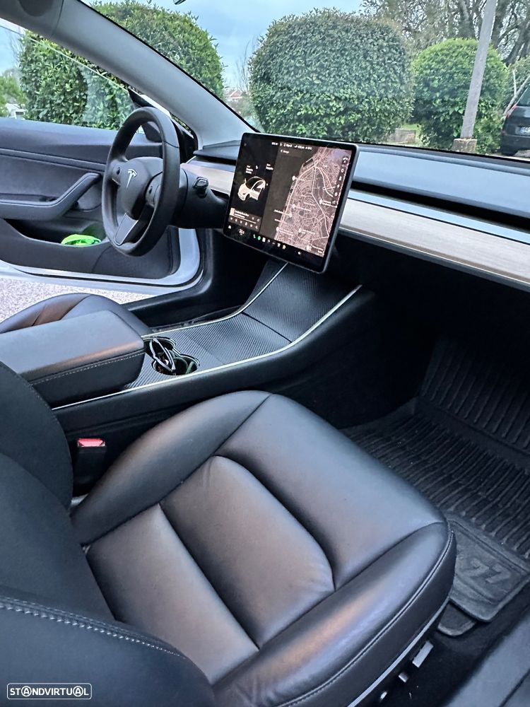 Tesla Model 3 Standard Range Plus RWD - 11