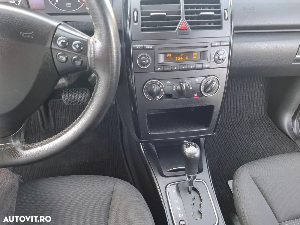 Mercedes-Benz A 160 CDI Autotronic - 5