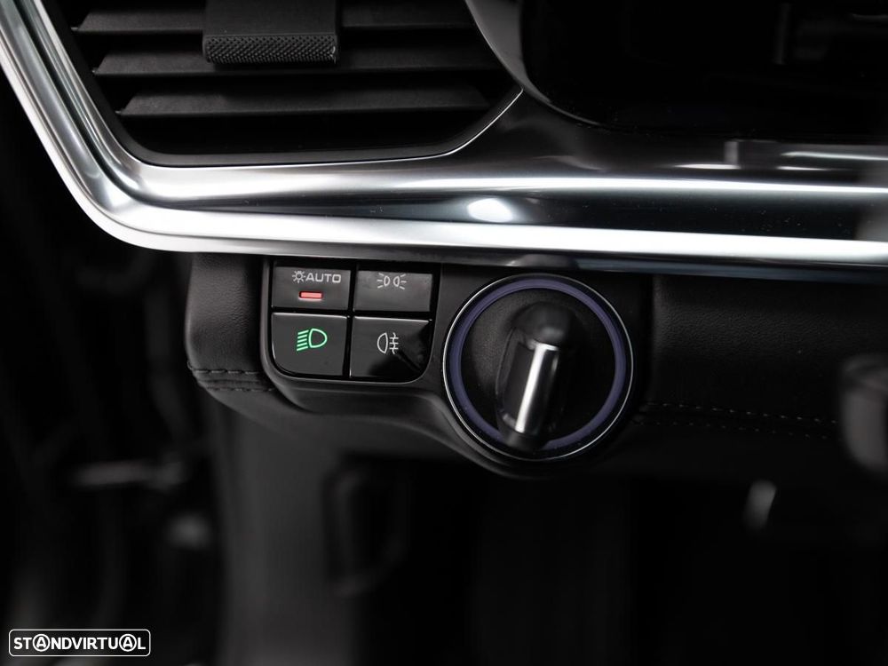 Porsche Panamera 4 E-Hybrid - 22