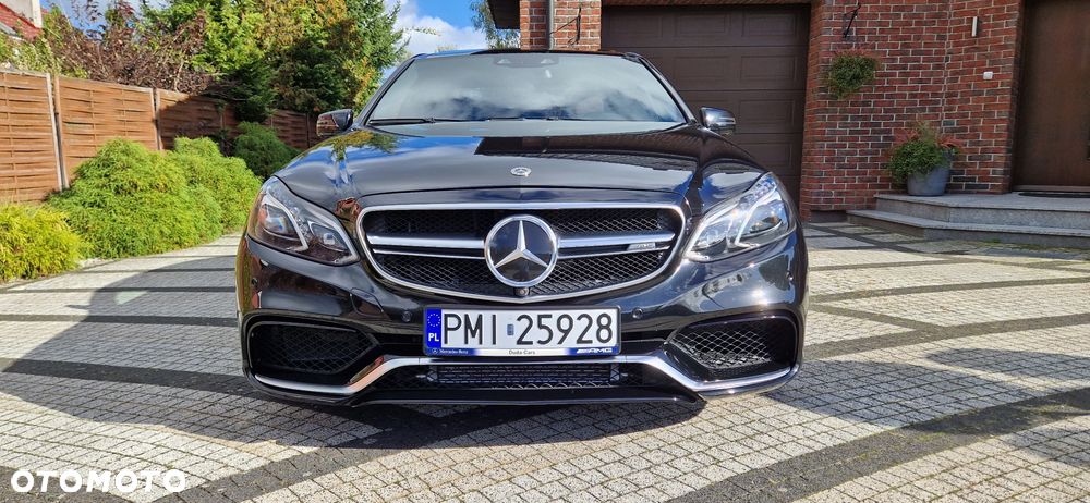 Mercedes-Benz Klasa E 63 AMG - 2