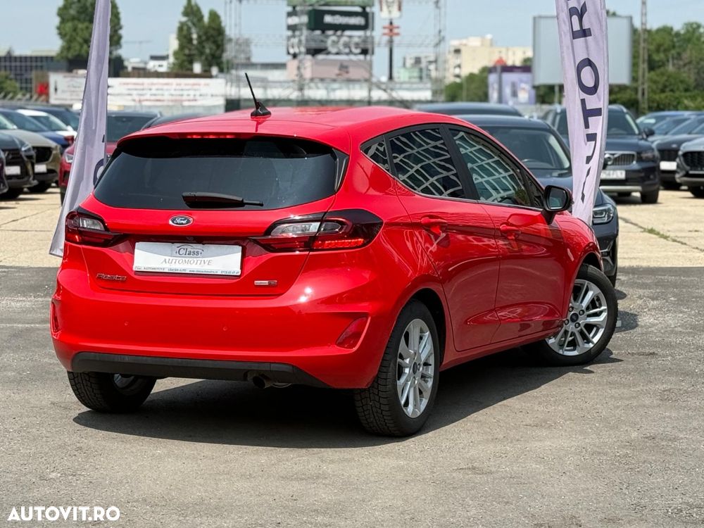 Ford Fiesta - 9