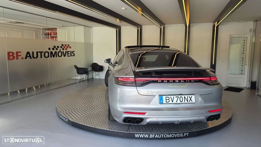 Porsche Panamera 4S E-Hybrid — fotografia 14