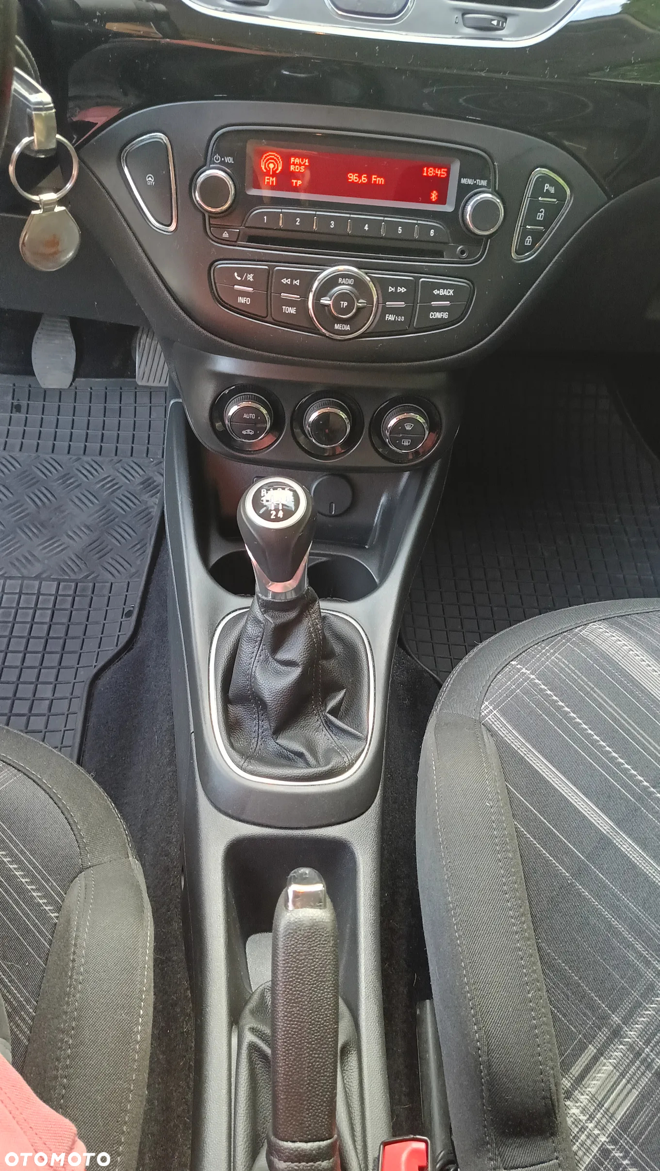 Opel Corsa 1.4 Color Edition - 8