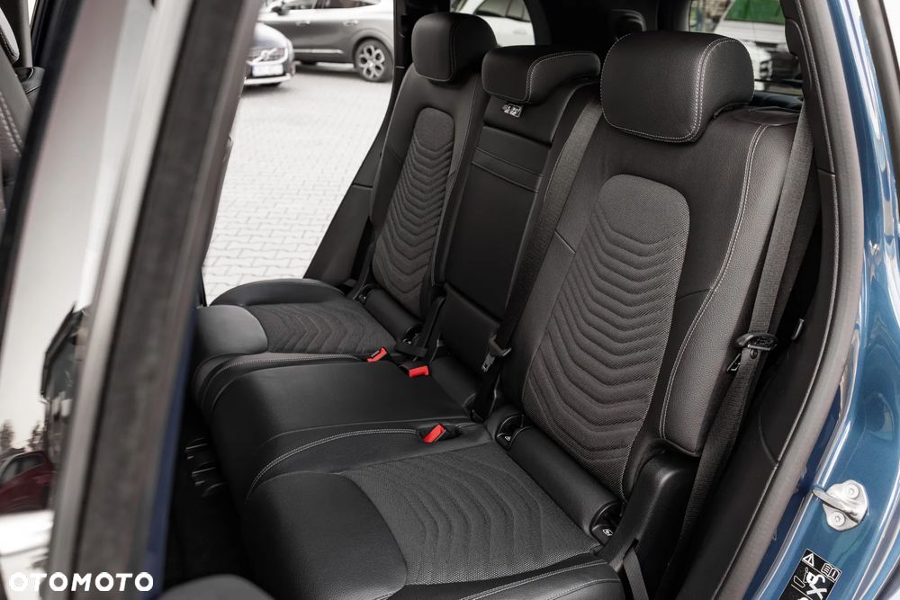 Mercedes-Benz GLB 200 Style 7G-DCT - 24