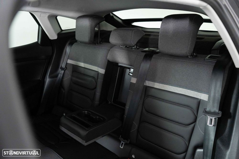 Citroën C4 1.2 PureTech Shine - 11