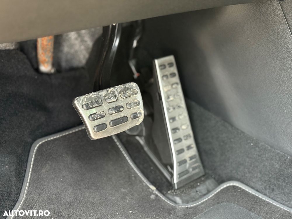 Kia Sportage 2,0 CRDI AWD Aut. GT Line - 22