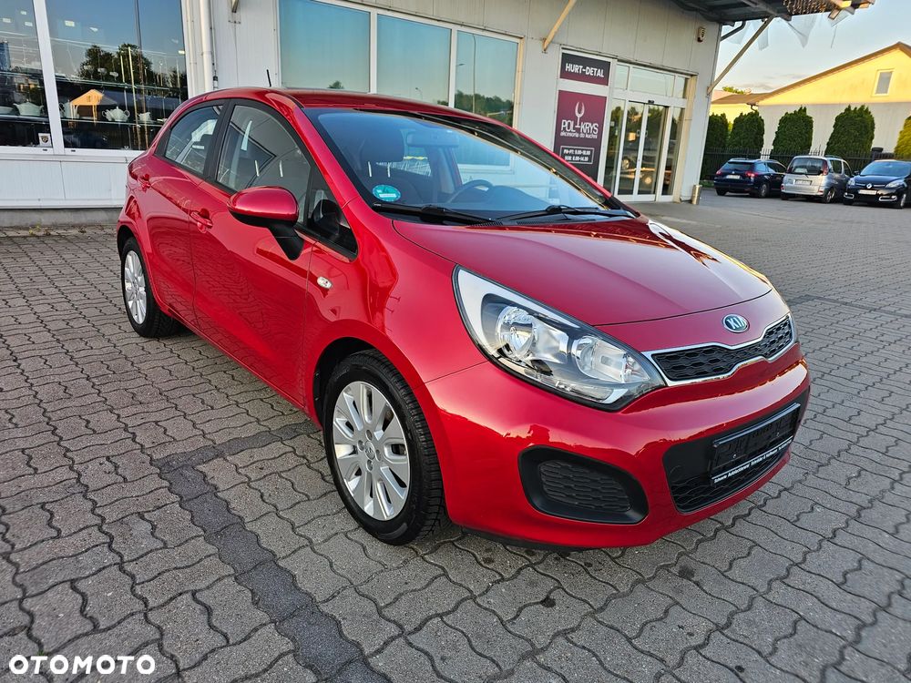 Kia Rio - 3