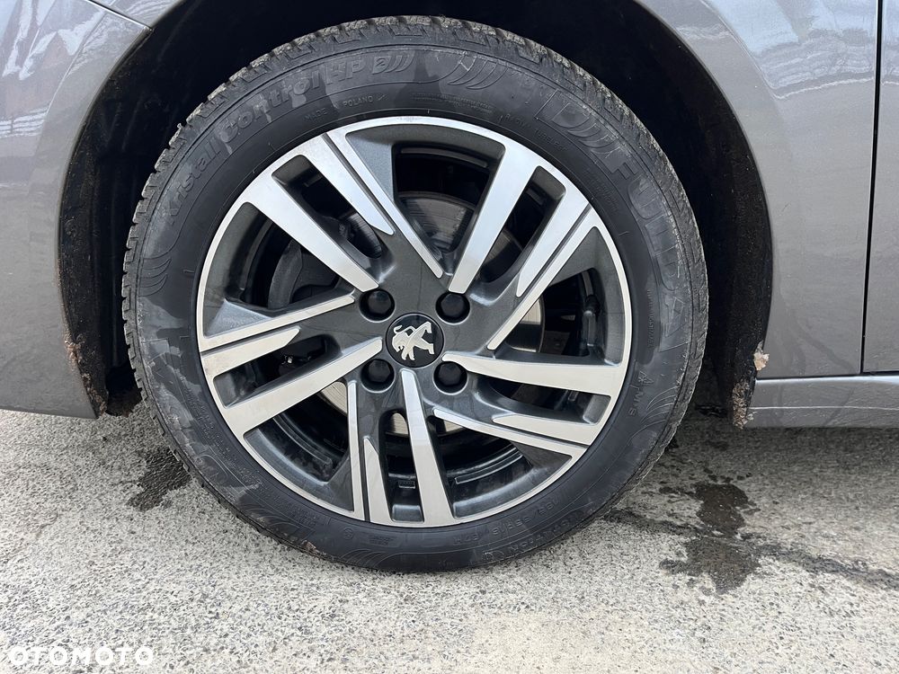 Peugeot 208 1.2 PureTech Allure Pack S&S - 21