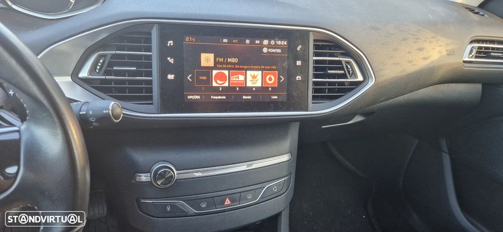 Peugeot 308 SW BlueHDi 130 EAT8 Allure - 7
