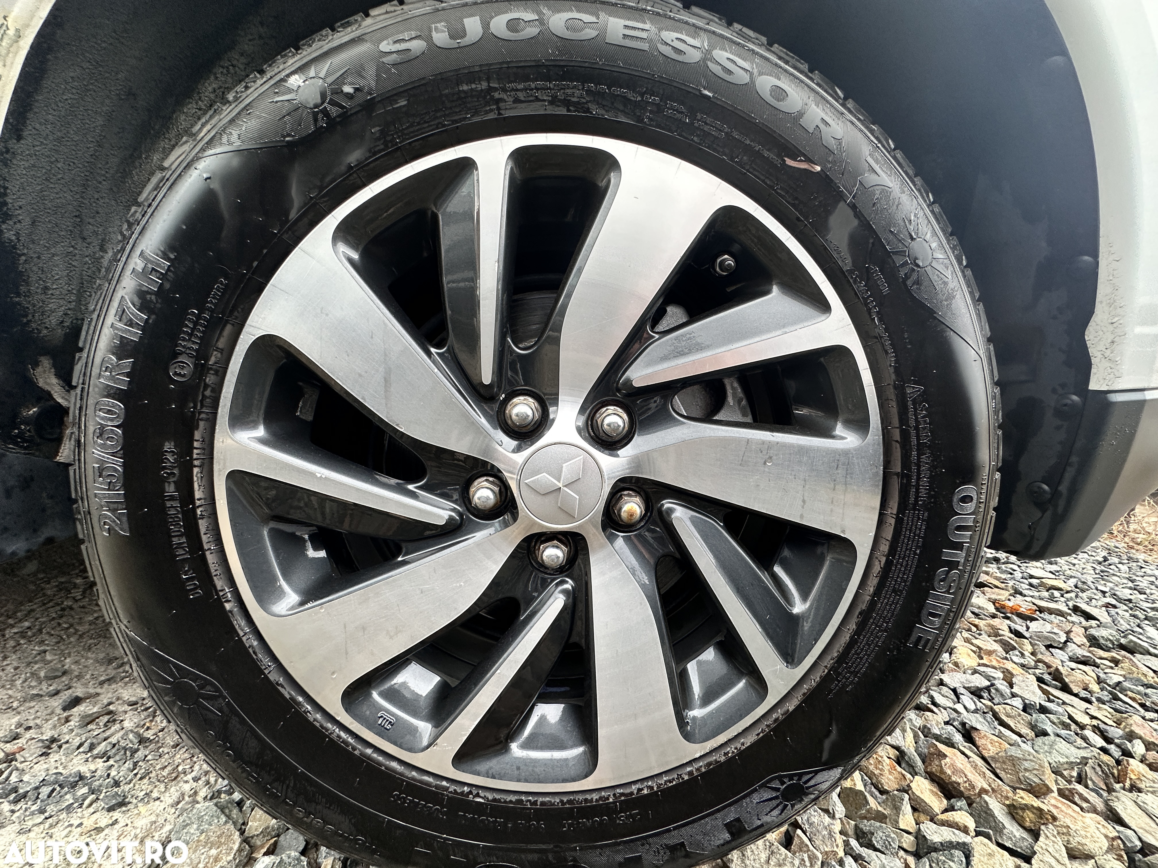 Mitsubishi ASX - 35