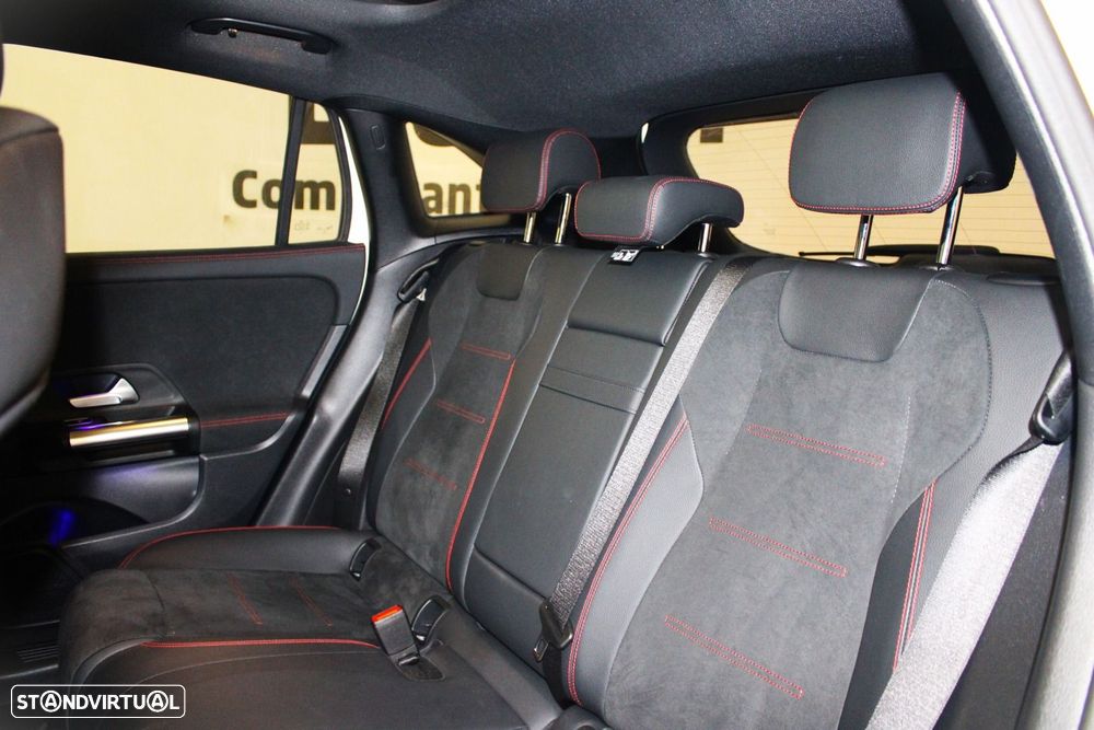 Mercedes-Benz EQA 250+ AMG Line - 35