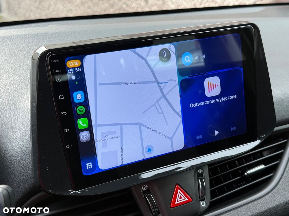 Hyundai i30 1.5 DPI Classic + - 9