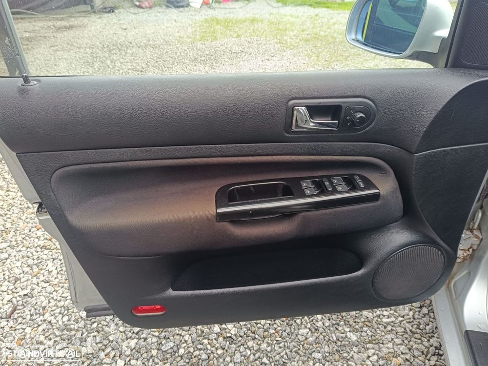 VW Golf Variant 1.9 TDi Highline - 10