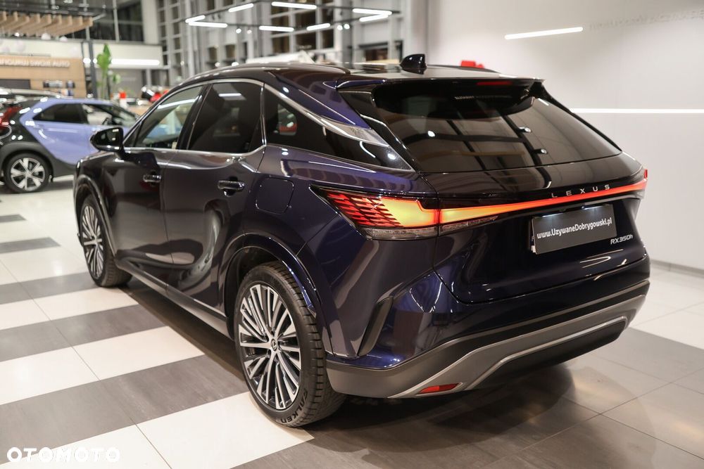 Lexus RX - 4