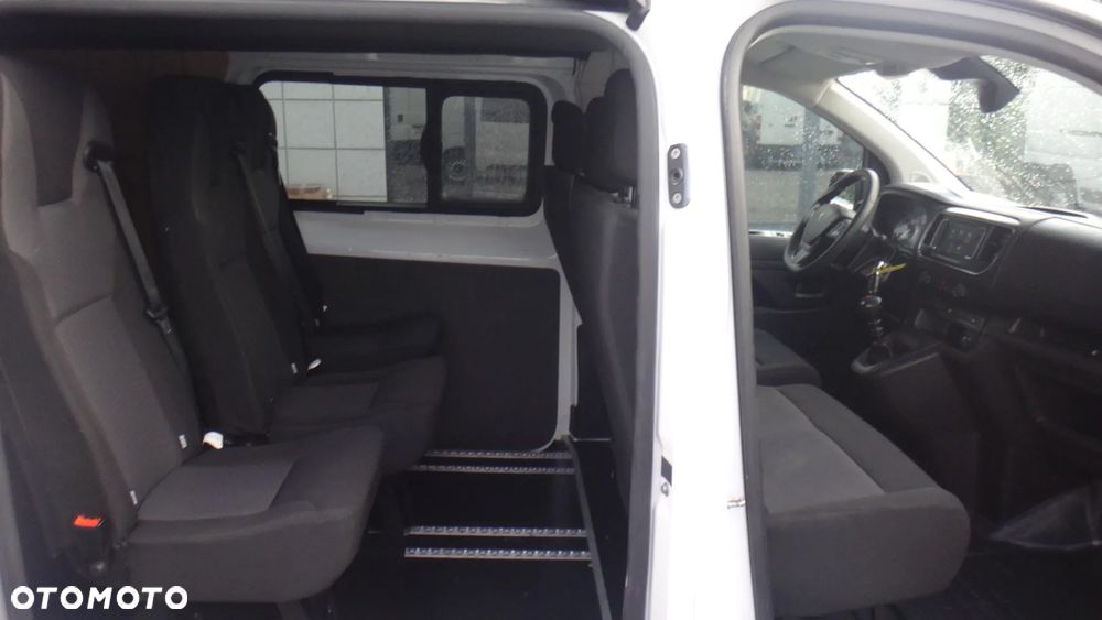 Peugeot EXPERT - 12