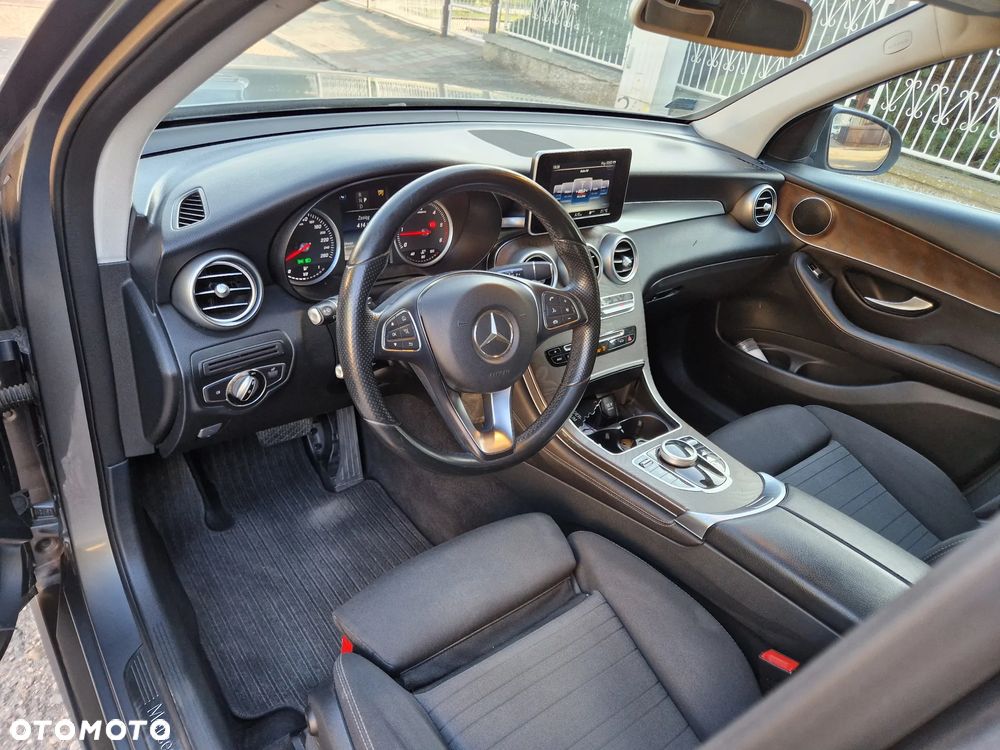 Mercedes-Benz GLC 220 d 4-Matic - 10