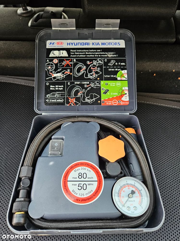 Peugeot Citroen  Ford Focus  S-Max Kia Hyundai pompka elektryczna do pompowania kół - 5